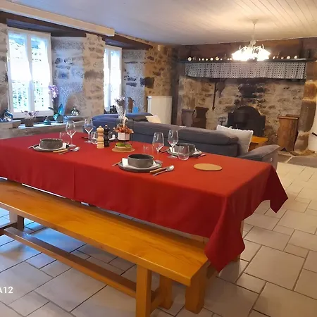 La Longere - Chambres Et Table D'Hotes 게스트하우스