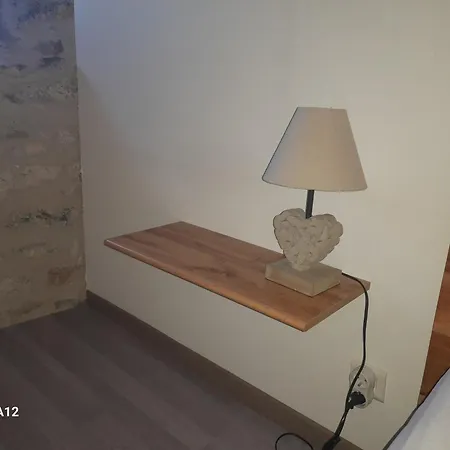 게스트하우스 La Longere - Chambres Et Table D'Hotes 3*